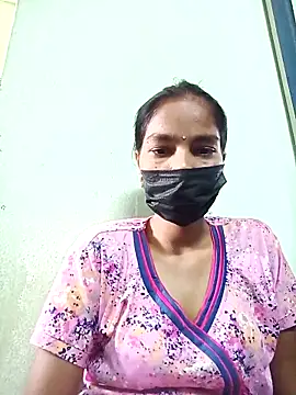 Snapshot of anusiya01 chatting on March 11, 4:54 am anusiya01 online show from March 11, 4:54 am