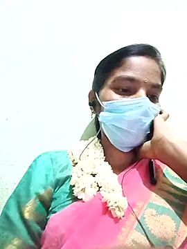 Snapshot of anusiya01 chatting on October 5, 4:49 pm anusiya01 online show from October 5, 4:49 pm