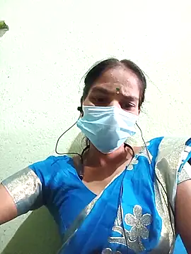 Snapshot of anusiya01 chatting on November 23, 9:31 am anusiya01 online show from November 23, 9:31 am