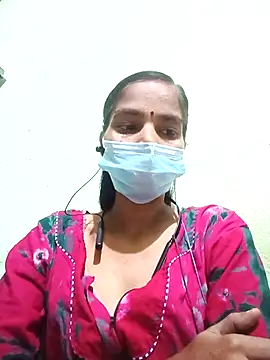 Snapshot of anusiya01 chatting on November 30, 12:53 pm anusiya01 online show from November 30, 12:53 pm