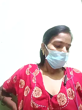 Snapshot of anusiya01 chatting on December 2, 1:50 pm anusiya01 online show from December 2, 1:50 pm