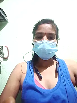 Snapshot of anusiya01 chatting on December 4, 4:27 pm anusiya01 online show from December 4, 4:27 pm