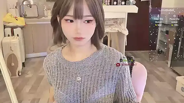 Snapshot of -XunMengLong- chatting on December 10, 6:06 pm -XunMengLong- online show from December 10, 6:06 pm