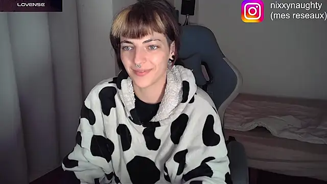 Nixxy naughty online show from February 5, 8:14 pm