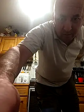 intx800 online show from March 12, 3:13 am