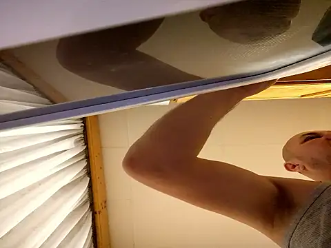 intx800 online show from December 14, 4:51 am