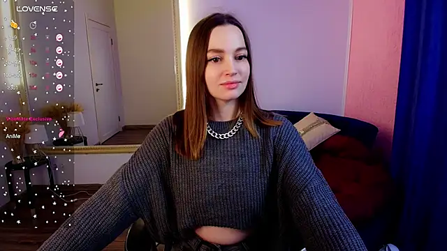 Snapshot of an6elica chatting on February 16, 2:42 am an6elica online show from February 16, 2:42 am