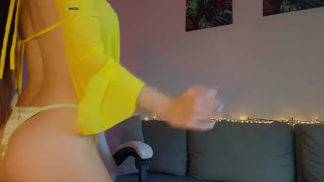 Snapshot of tina_akira chatting on October 27, 7:40 pm tina akira online show from October 27, 7:40 pm