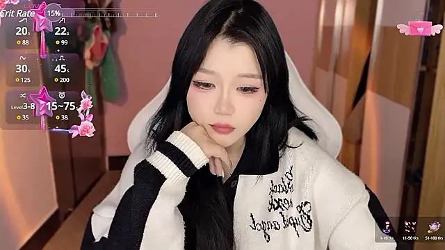 xiSSts online show from December 6, 6:39 pm