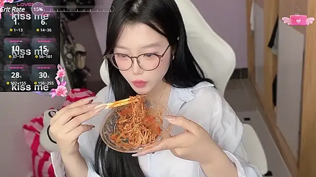 xiSSts online show from February 25, 3:52 am