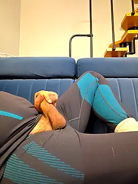 Snapshot of axecoman60 chatting on October 14, 4:41 pm axecoman60 online show from October 14, 4:41 pm