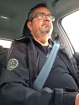 axecoman60 online show from January 18, 2:54 pm