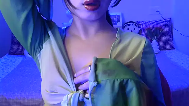 amrita2210 online show from November 22, 8:30 pm