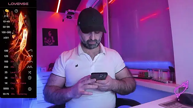 MAGABEAR077 online show from February 12, 10:10 am