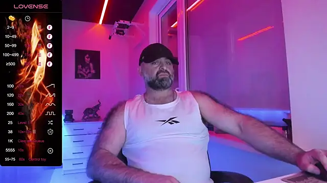 Snapshot of MAGABEAR077 chatting on June 27, 12:22 pm MAGABEAR077 online show from June 27, 12:22 pm