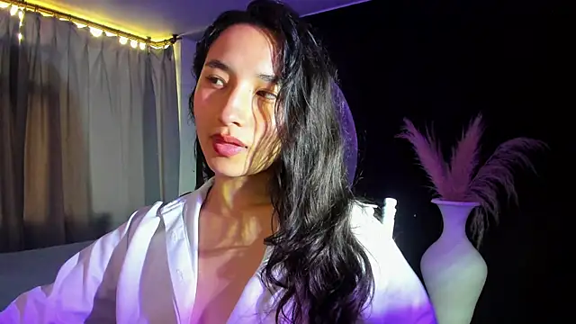 Snapshot of sereia_7777 chatting on December 5, 7:43 pm sereia 7777 online show from December 5, 7:43 pm