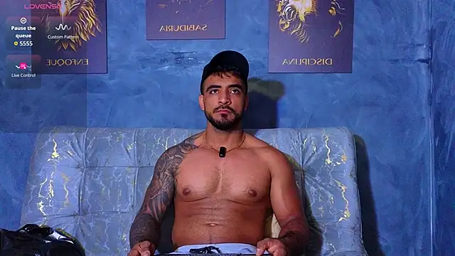 ERIC HARRISON online show from October 12, 1:26 am