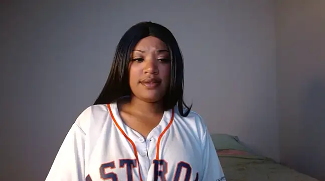 Snapshot of thekelliecapri chatting on January 26, 7:10 am thekelliecapri online show from January 26, 7:10 am