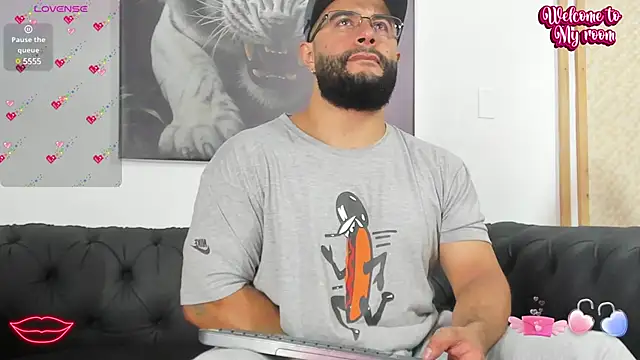 Luke  09 online show from January 24, 1:36 pm