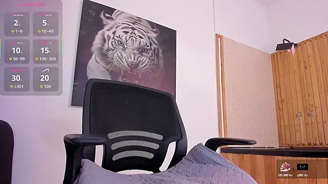 Luke  09 online show from October 5, 11:19 am