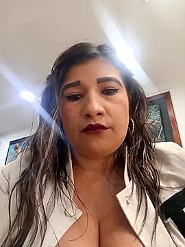 Hannahcandyy online show from October 29, 4:09 pm