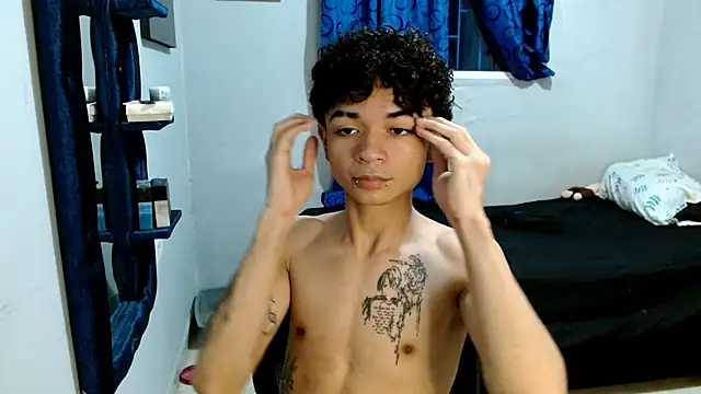 Snapshot of Lovebeng_ chatting on February 19, 11:25 pm Lovebeng online show from February 19, 11:25 pm