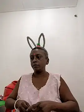 mamakarma1403 online show from July 1, 3:08 am