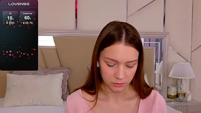 AliceBrayan online show from February 17, 8:19 am