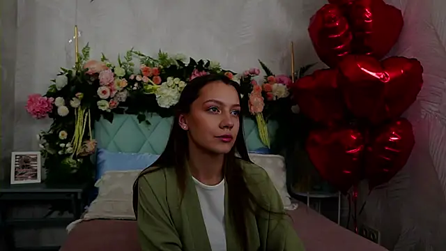 AliceBrayan online show from February 18, 5:09 pm