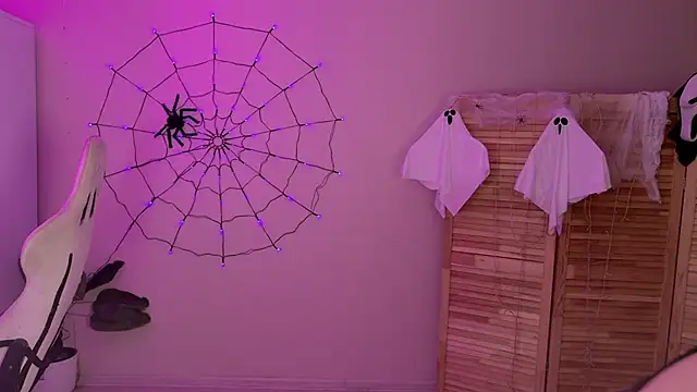 Snapshot of Miss_Mia_Murr chatting on October 30, 5:20 am Miss Mia Murr online show from October 30, 5:20 am