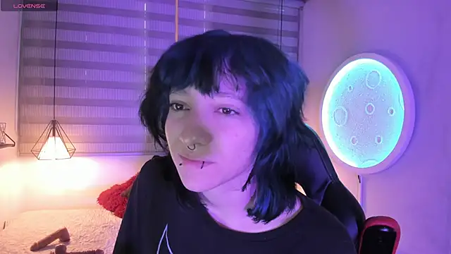 Ghosty Doll online show from April 16, 1:12 pm