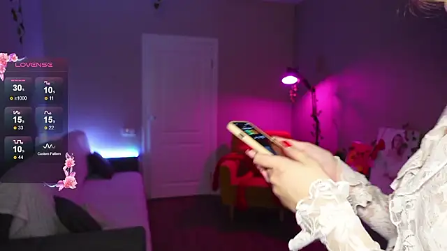 SpiceJessy online show from February 13, 8:10 am