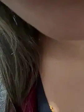 Gabizinhagirls online show from April 23, 9:30 am