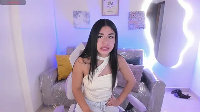 Snapshot of Charlotte_cowell_sub1_ chatting on November 14, 9:02 pm Charlotte cowell sub1 online show from November 14, 9:02 pm