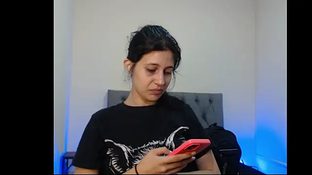 bellatrix25 online show from March 10, 3:39 pm