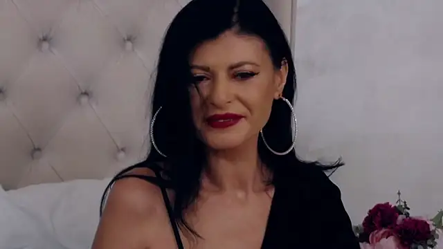 Snapshot of RosalieNorman chatting on November 26, 9:38 pm RosalieNorman online show from November 26, 9:38 pm