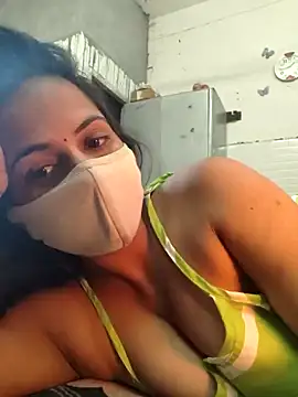 Snapshot of Nehubhabhi26 chatting on December 4, 8:12 am Nehubhabhi26 online show from December 4, 8:12 am