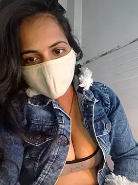 Snapshot of Nehubhabhi26 chatting on December 14, 4:42 pm Nehubhabhi26 online show from December 14, 4:42 pm