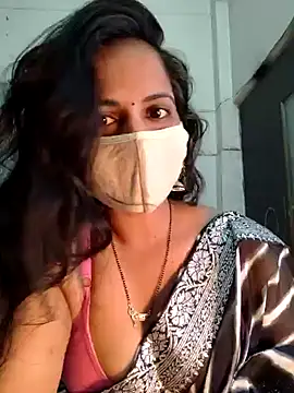 Snapshot of Nehubhabhi26 chatting on December 25, 4:54 pm Nehubhabhi26 online show from December 25, 4:54 pm