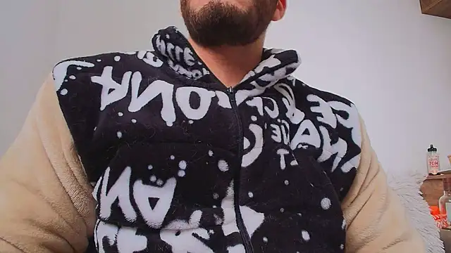 thomas gun online show from February 24, 3:10 pm