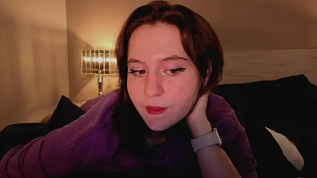 Snapshot of Diana_Flower chatting on October 22, 2:45 am Diana Flower online show from October 22, 2:45 am