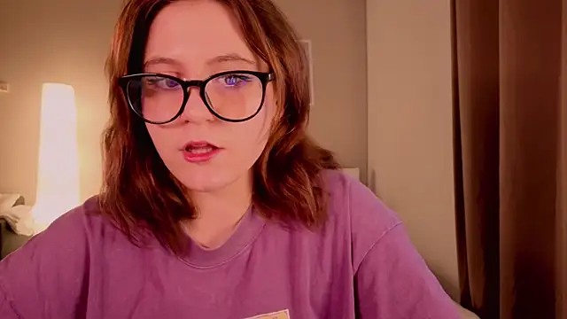 Snapshot of Diana_Flower chatting on November 29, 3:42 am Diana Flower online show from November 29, 3:42 am