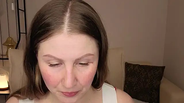 Snapshot of Helens_love chatting on April 21, 9:15 am Helens love online show from April 21, 9:15 am
