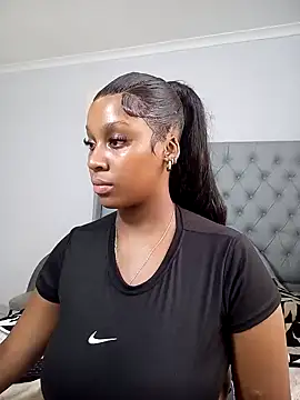 Candy Love 18 online show from December 20, 3:31 pm