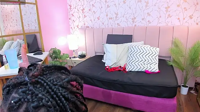 Snapshot of amber-hill chatting on February 3, 10:21 pm amber-hill online show from February 3, 10:21 pm
