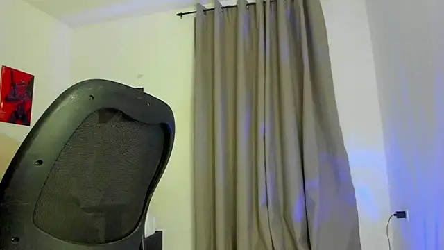 Snapshot of Joe23__ chatting on October 5, 2:21 am Joe23 online show from October 5, 2:21 am