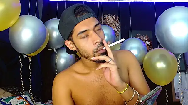 ryanse hot online show from December 7, 4:31 am