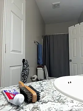 Snapshot of SexyHoneyRedd chatting on February 28, 11:25 am SexyHoneyRedd online show from February 28, 11:25 am