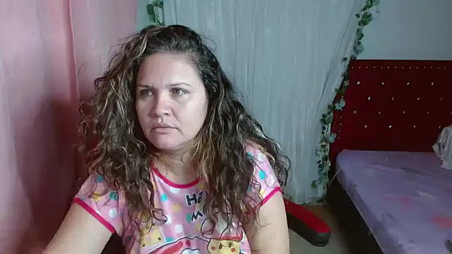 helenca43 online show from November 16, 9:04 am