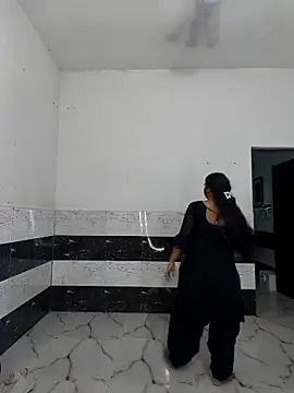 riya190 online show from October 17, 5:37 pm